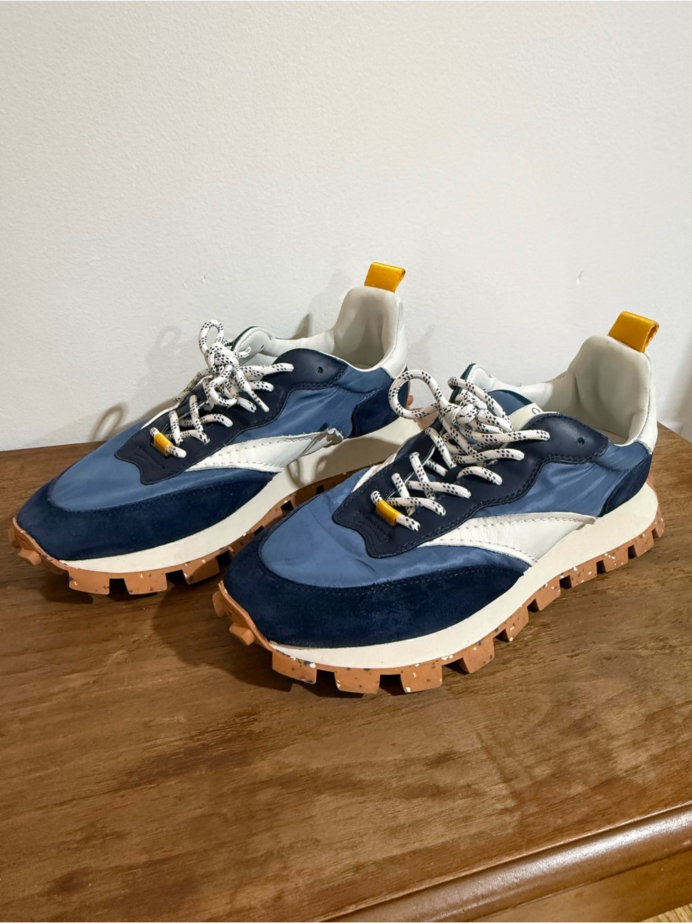 ONCEPT Osaka Sneaker in Indigo Navy Blue - Size 8.5 Women’s